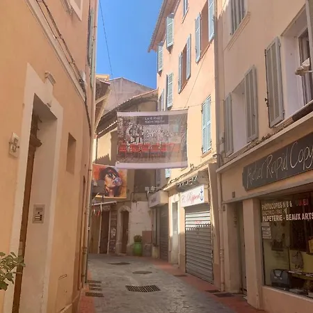 Proche Gare Apartment