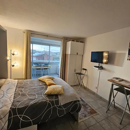Proche Gare Apartment